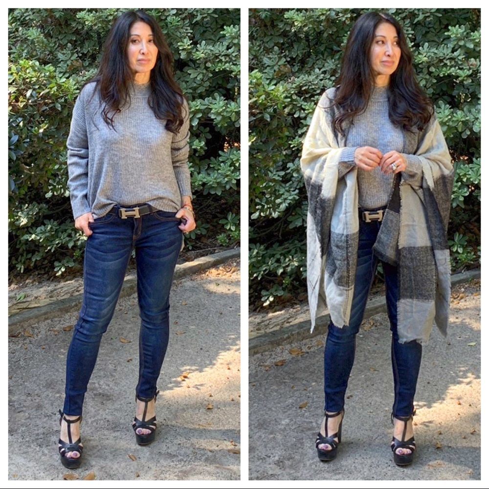 ✨LAST✨Light grey high low high neck sweater - Picture 4 of 9